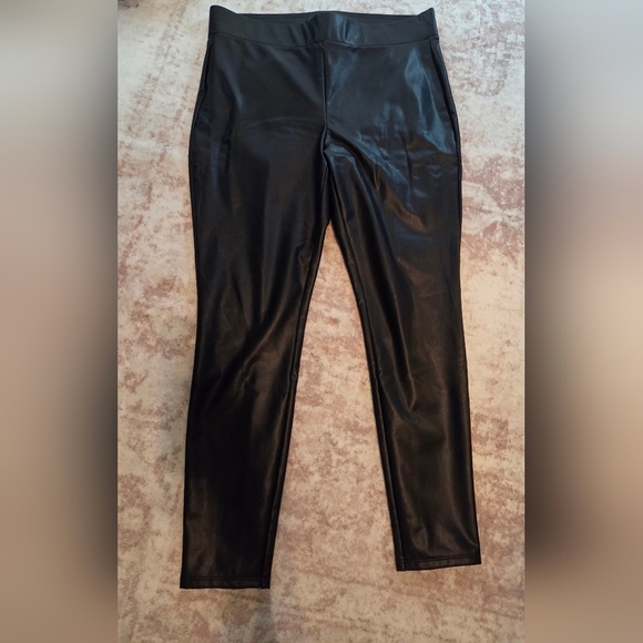 NWT LOFT Black Leather Legging Pants - Picture 1 of 5
